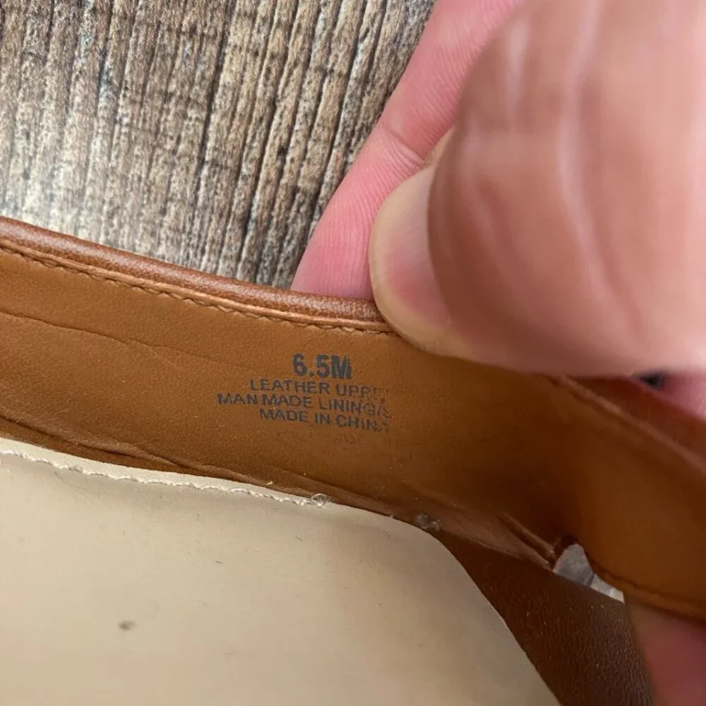 Gianni Bini Leather Ankle Strap Heel Size 6.5 Brown 5 in Zip Back Platform - Picture 4 of 16